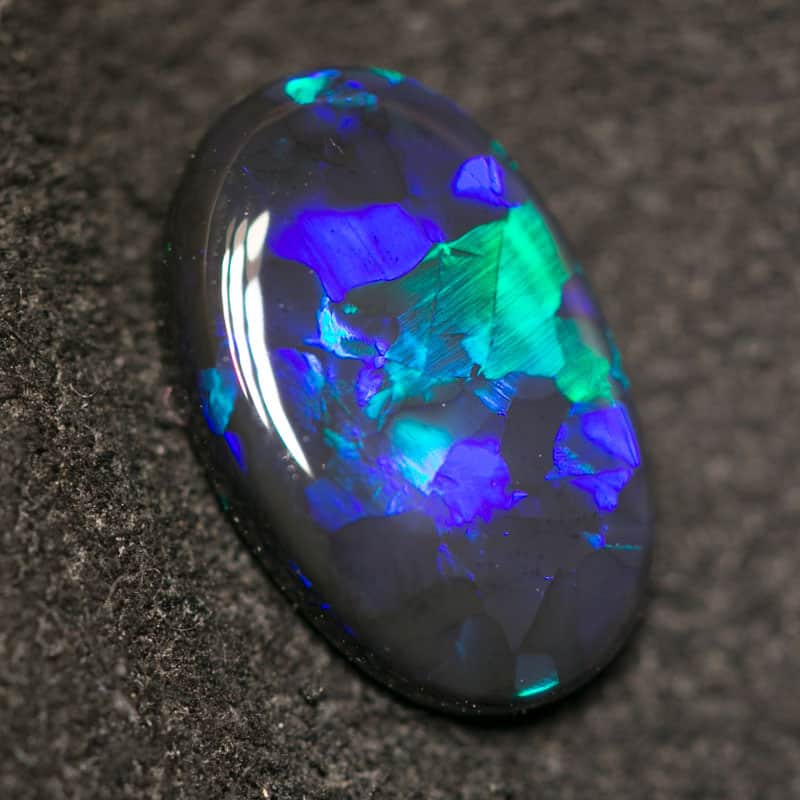 1.68 ct black opal 11x7x3mm - Image 4