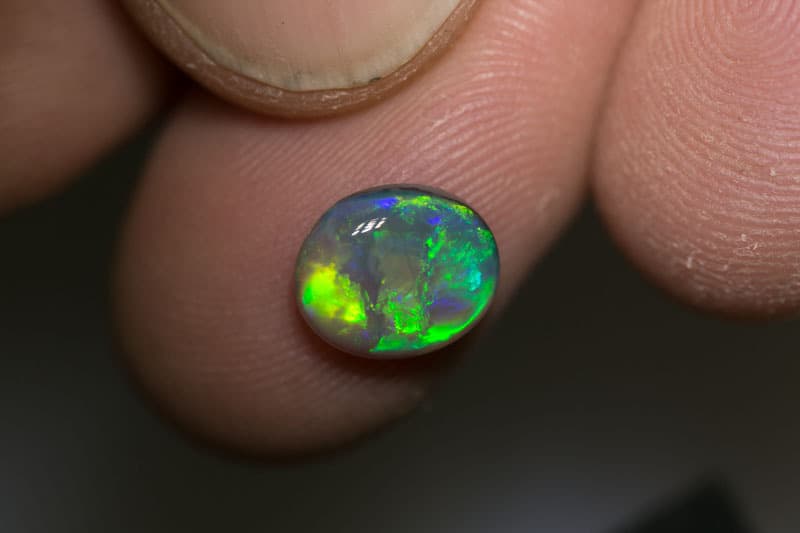 1.68 ct dark opal 10x8x3mm - Image 2
