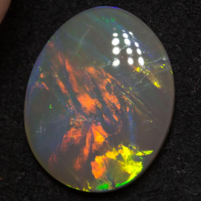 1.69 ct dark opal 11.5x9x2mm - Image 3