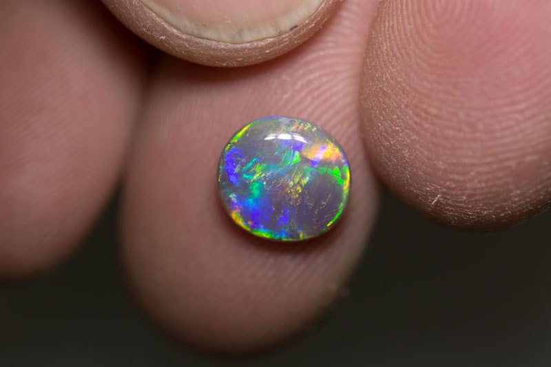 1.69 ct dark opal 9x8.5x3mm - Image 3