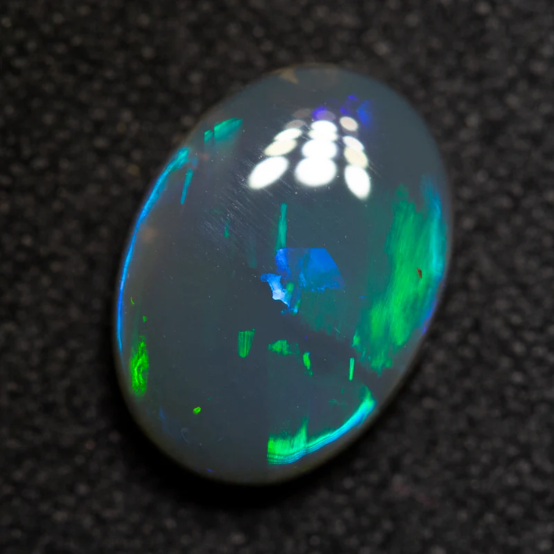 1.70 ct black opal 10.2x7.4x3.5mm - Image 3