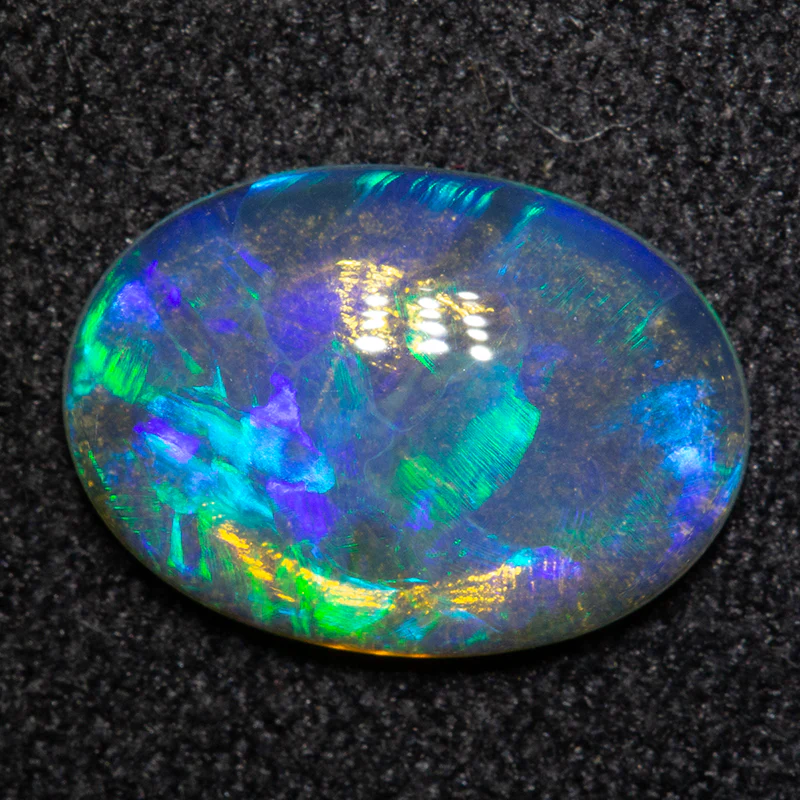 1.70 ct crystal opal 11.1x7.9x3mm - Image 2