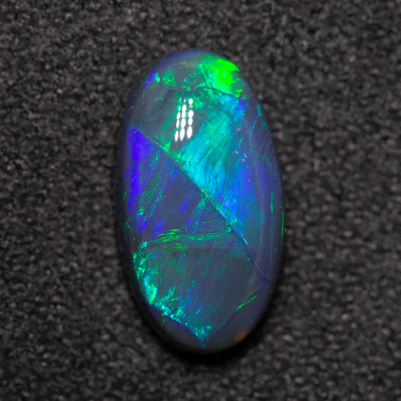 1.71 ct black opal 11.2x6.1x3.7mm - Image 2