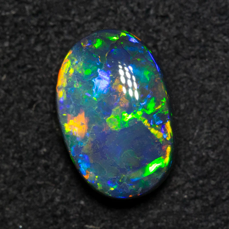 1.71 ct black opal 6.4x9.4x4.4mm - Image 3