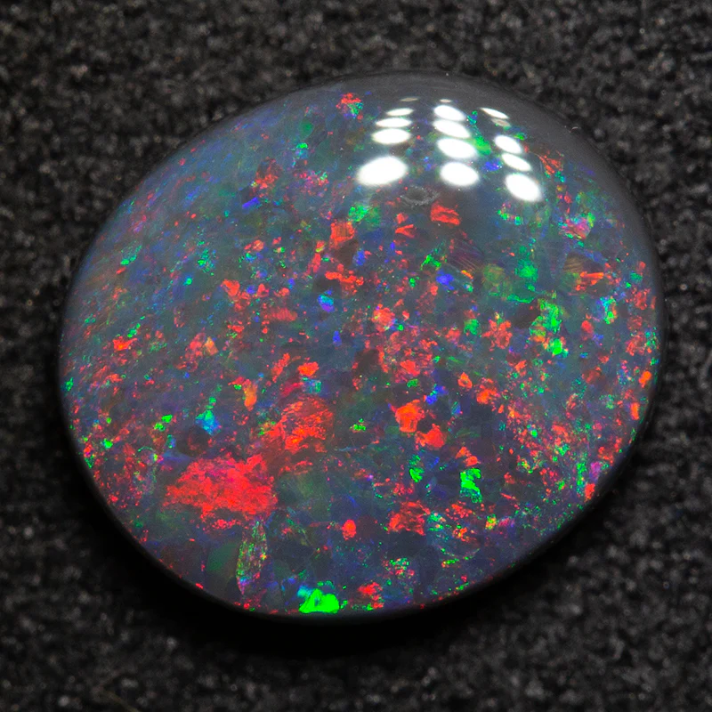 1.72 ct black opal 9.5x8.3x3mm - Image 2