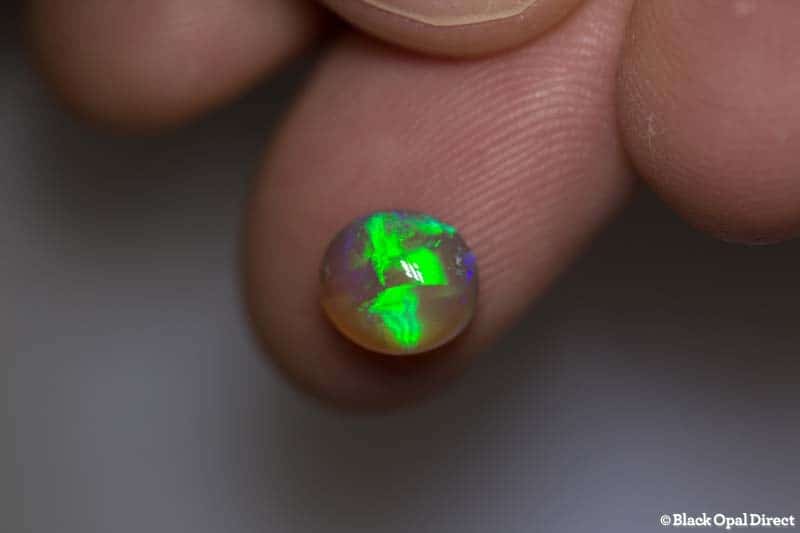 1.72 ct high domed crystal opal 8x7x5mm - Image 3