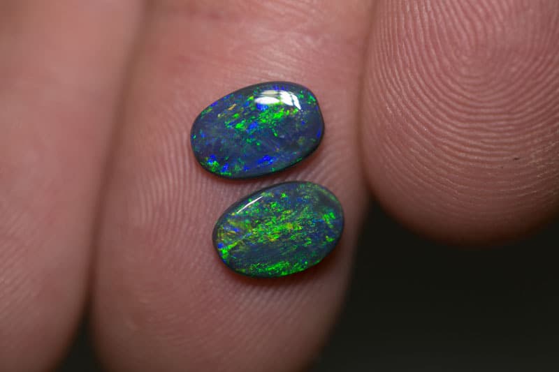 1.74 ct black opal pair 9x6mm - Image 3