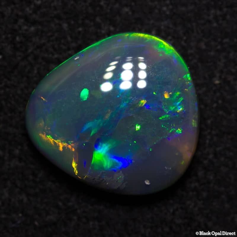 1.74 ct semi black opal 9x8.5x3.5mm - Image 4