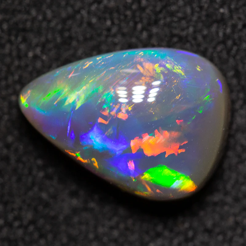 1.75 ct black opal 9.7x7.1x4.4mm - Image 4