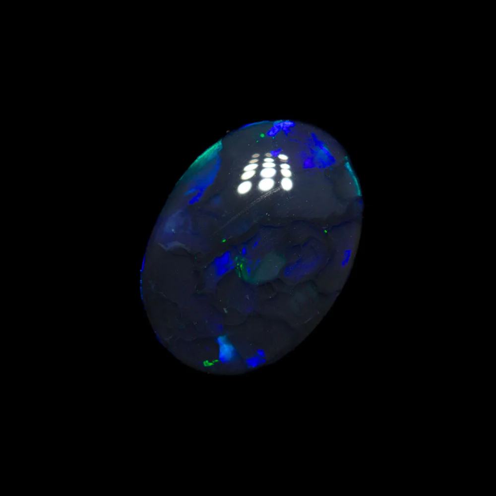 1.76 ct black opal 9.5x6.9x3.9mm - Image 2
