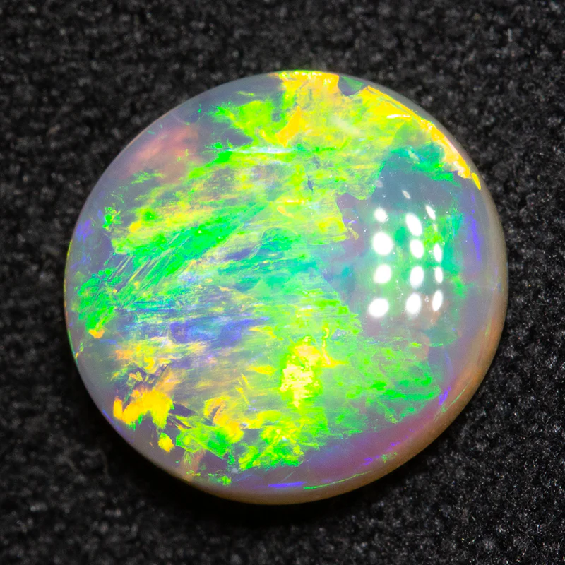 1.78 ct crystal opal 9.1x8.6x3.7mm - Image 3