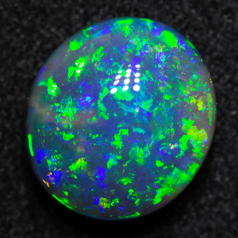 1.79 ct black opal 8.4x7.5x4.4mm - Image 2