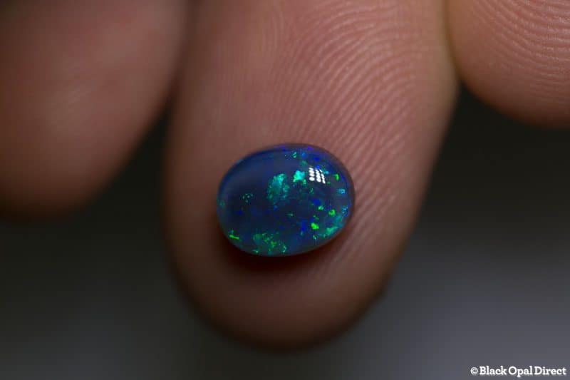 1.80 ct black opal 8.5x7x4mm - Image 3