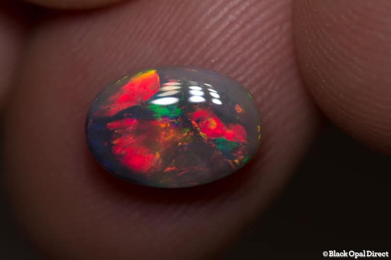 1.82 ct semi black opal 10.5x7x4mm - Image 5