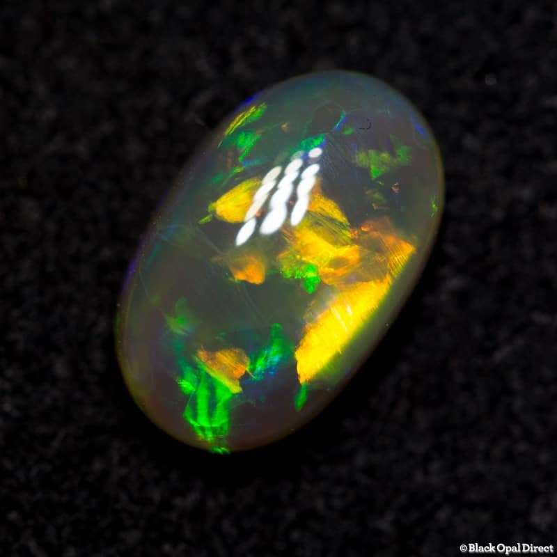 1.83 ct green crystal opal 10x6.5x4mm - Image 3