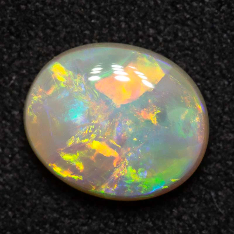 1.84 ct dark opal 9.2x7.6x3.8mm - Image 3