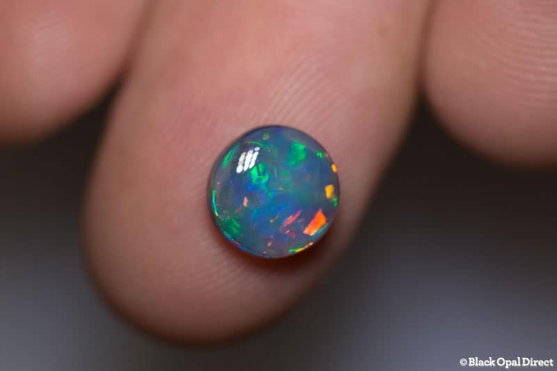 1.84 ct green red dark opal - Image 3