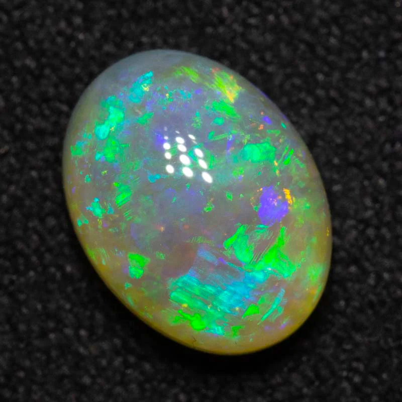1.86 ct crystal opal 9x7x5mm - Image 2