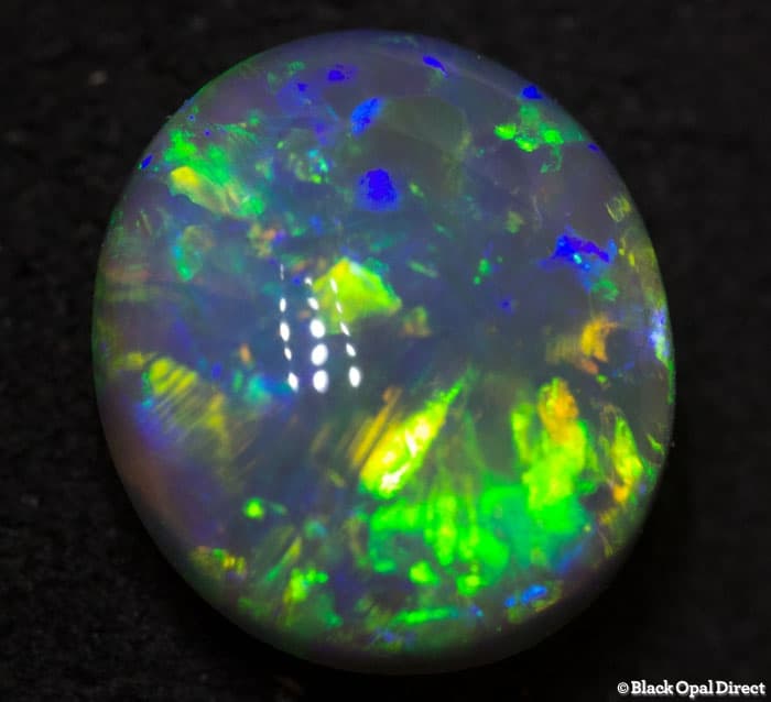 1.86 ct semi black crystal opal 9x8x5mm - Image 2