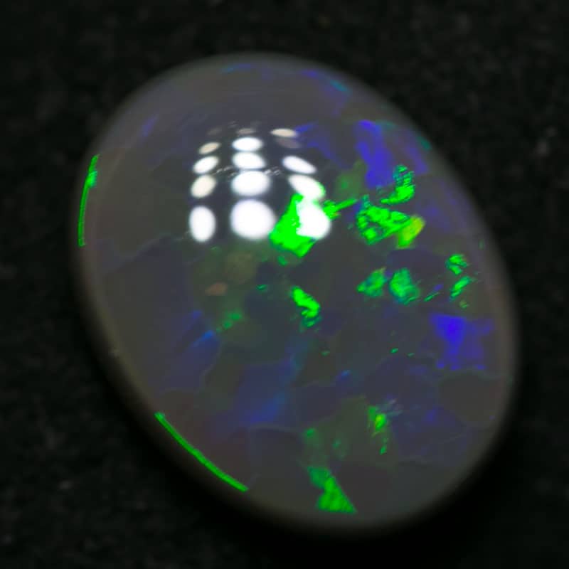 1.88 ct dark opal 9.5x7x4mm - Image 2