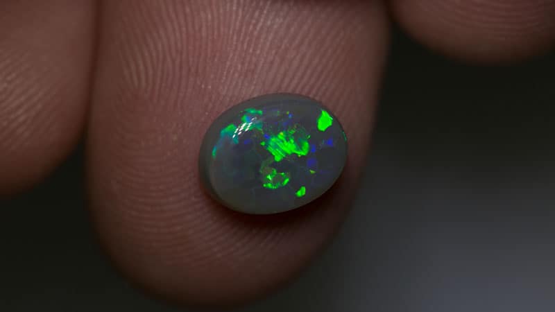 1.88 ct dark opal 9.5x7x4mm - Image 3