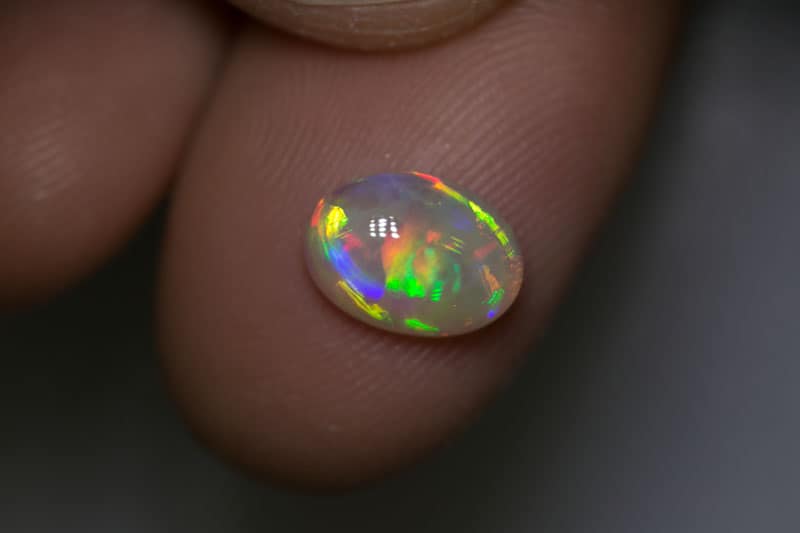 1.88 ct gem crystal opal 10x7x4mm - Image 3
