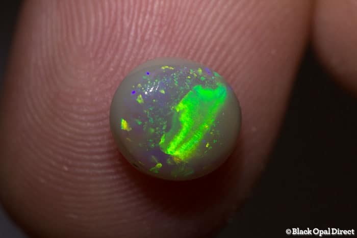 1.89 ct dark crystal 9x8x4.5mm - Image 3