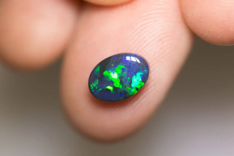 1.90 ct black opal 10x7x4mm - Image 2