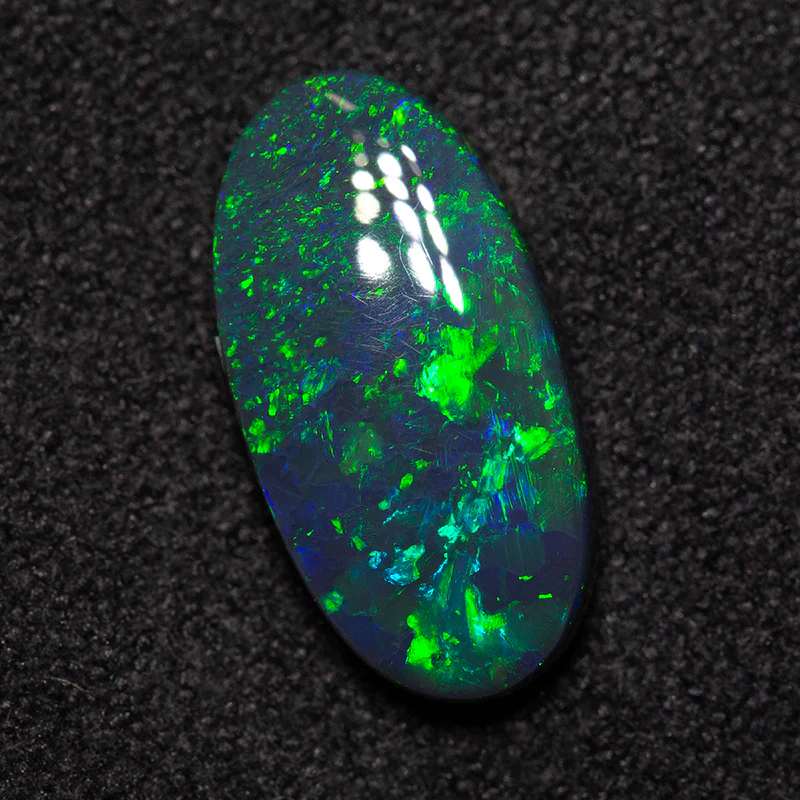 1.90 ct black opal 13.4x6.9x3mm - Image 3