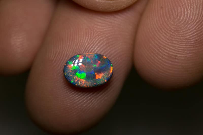 INSTALMENTS 1.90 ct gem black opal 9.5x7x4mm - Image 2