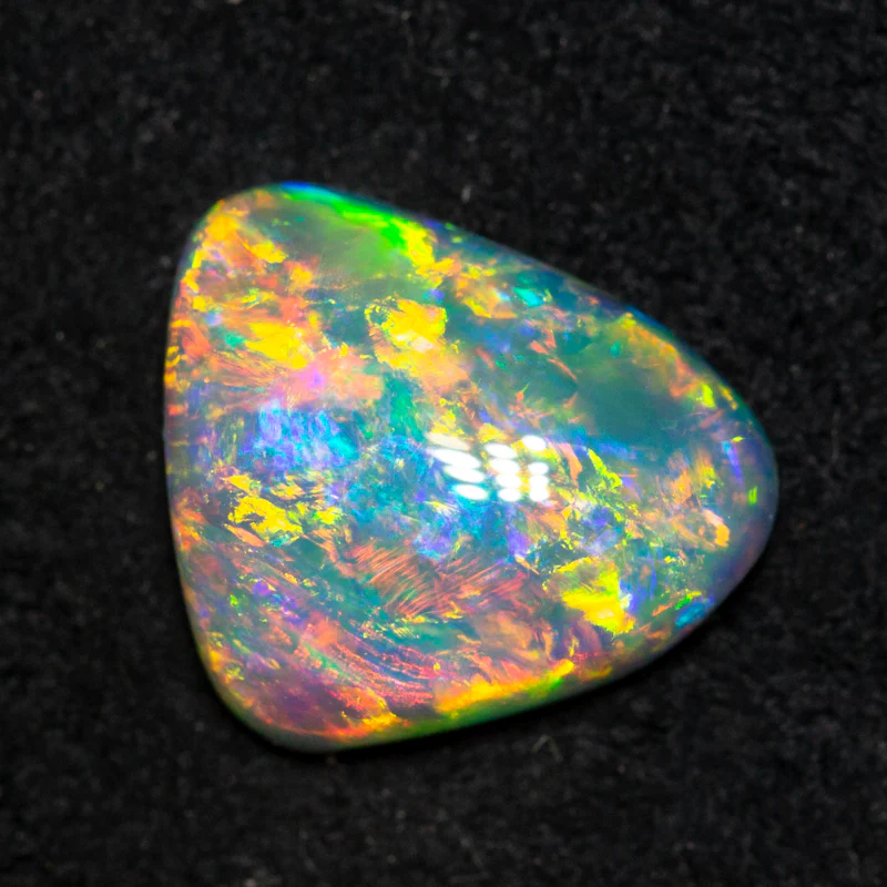 1.90 ct gem crystal opal 11x9.2x3.2mm - Image 2
