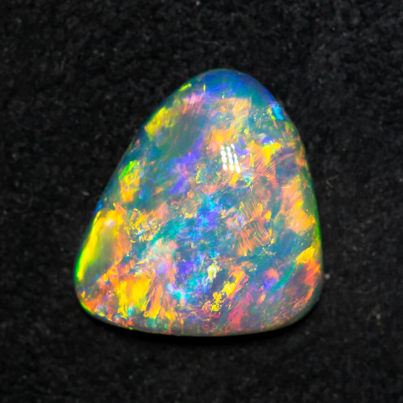 1.90 ct gem crystal opal 11x9.2x3.2mm - Image 3