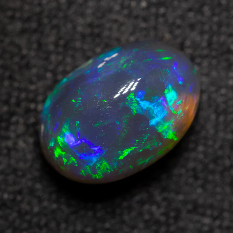 1.92 ct black crystal opal 8.8x5.9x5.9mm - Image 2
