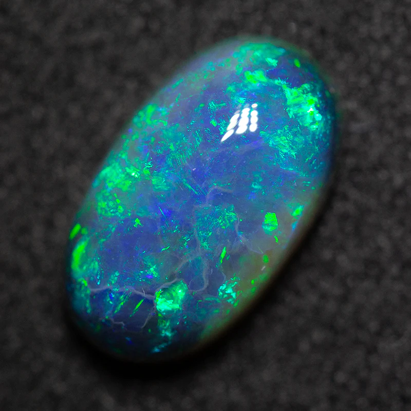 1.92 ct black opal 10.4x6.1x4.3mm - Image 2