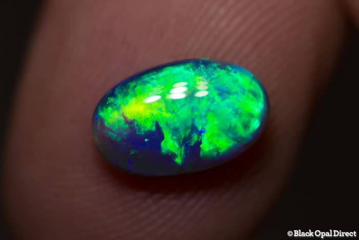1.93 ct black opal gem 11x7x4mm - Image 2