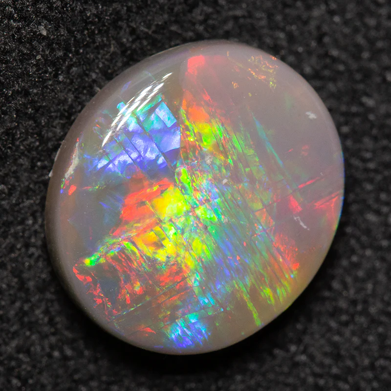 1.94 ct dark opal 9.3x8.5x3.4mm - Image 2