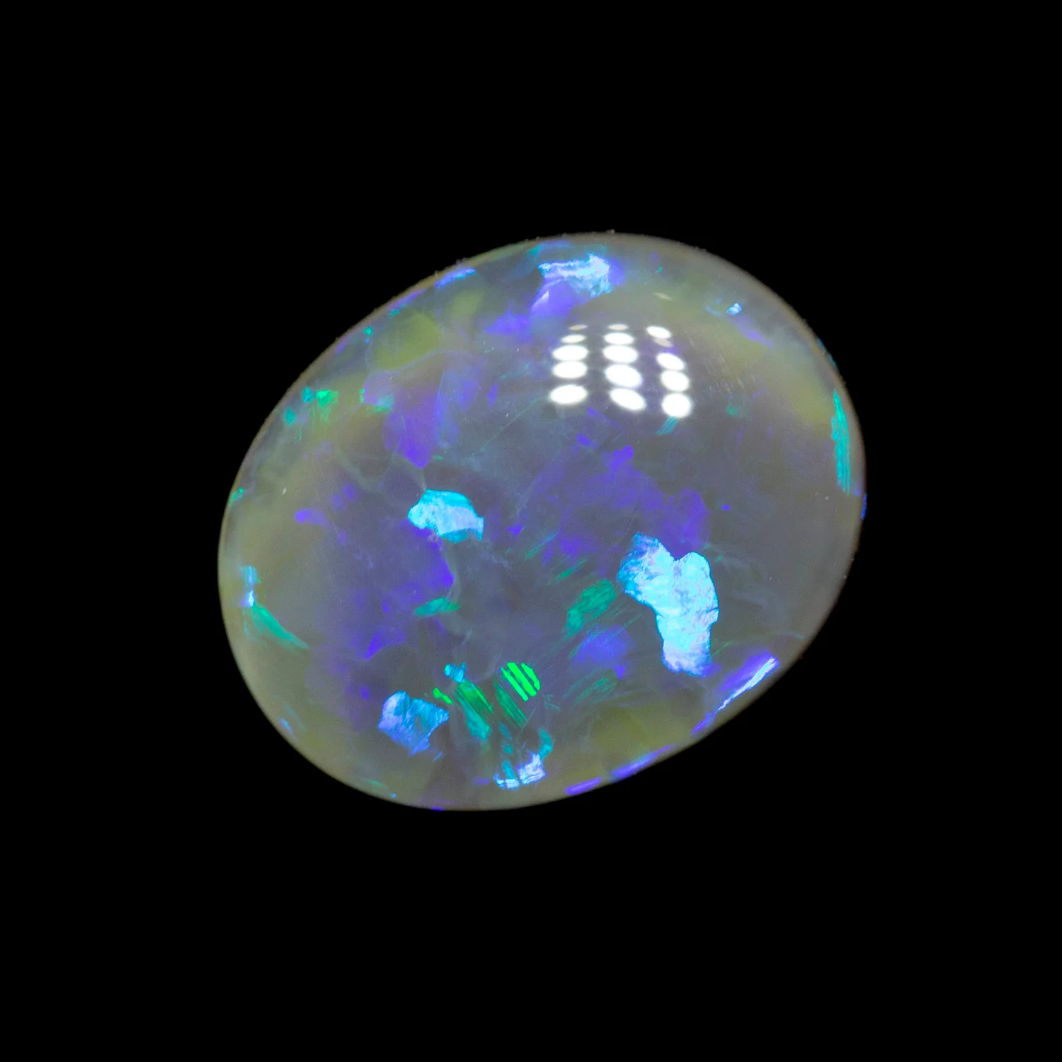 1.95 ct black crystal opal 10.1x8.2x3.9mm - Image 2