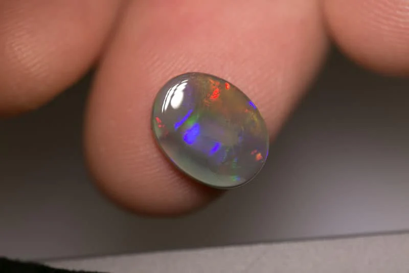 1.97 ct dark opal 11.52mm - Image 2