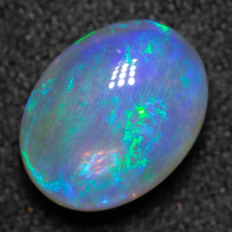 1.99 ct crystal opal 9.2x7.11x4.8mm - Image 2