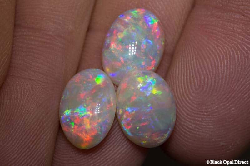 10.00 ct white opal set - Image 2