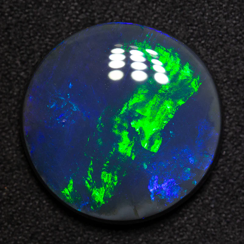 10.17 ct black opal 17.4x17.4x5.1mm - Image 2
