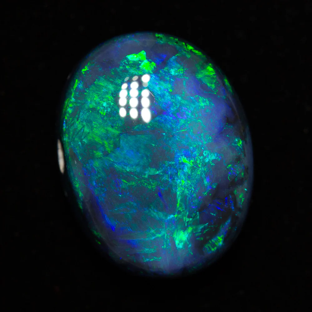 10.30 ct black opal 16.5x12.9x7.6mm - Image 2