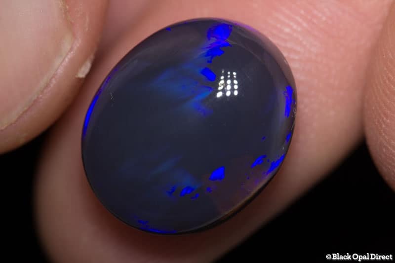 10.43 ct black opal 16x13x7.5mm - Image 3