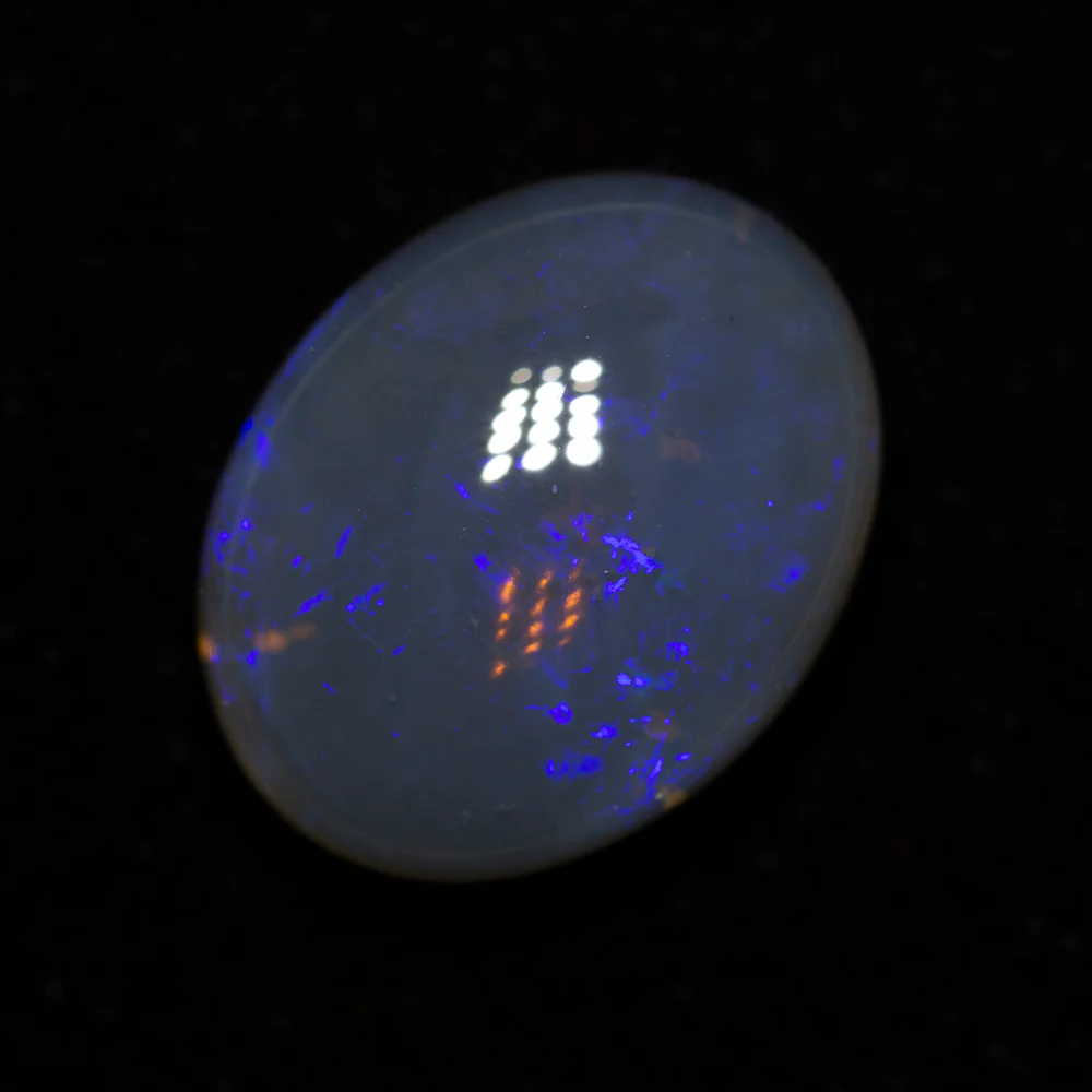 10.52 ct black crystal opal 16.6x13x7.6mm - Image 2