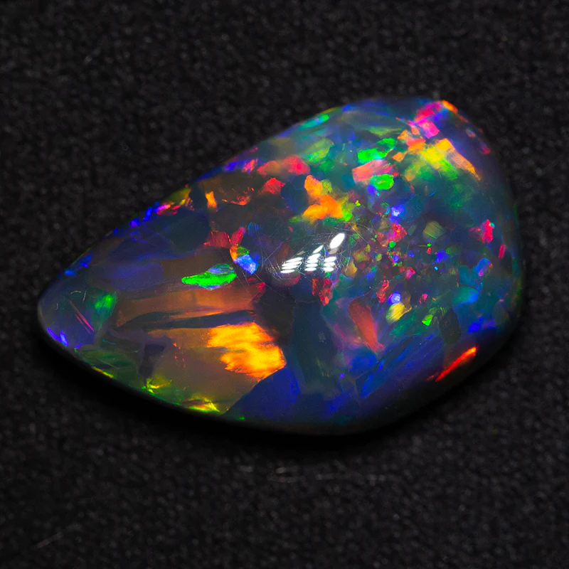 10.65 ct top gem black opal 19.2x12.3x7.9mm - Image 3