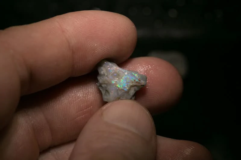 100 ct rough opal parcel 8 pieces - Image 3