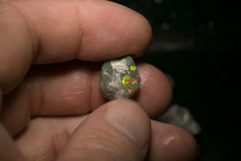 100 ct rough opal parcel 8 pieces - Image 6