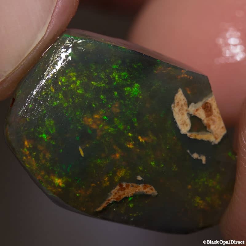 11.37 ct rubbed opal piece 21mm across - Image 2