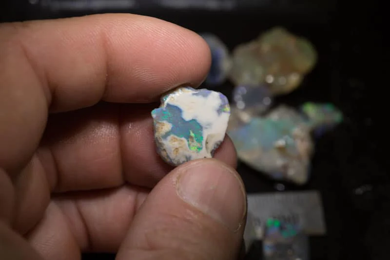 112 ct rough opal parcel 19 pieces - Image 3