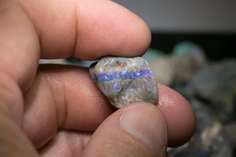 1130 ct rough. opal parcel huge potential - Image 4